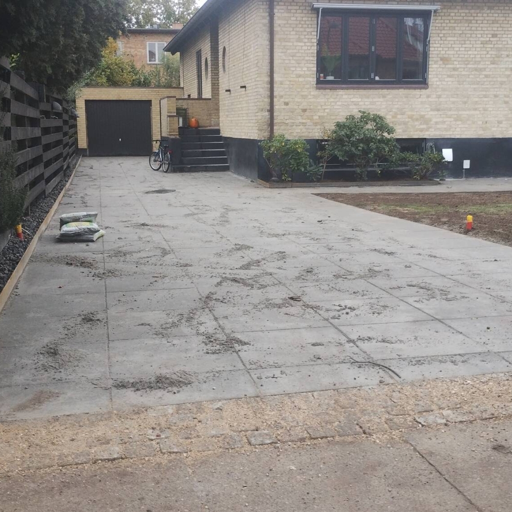 Ny indkørsel med filser